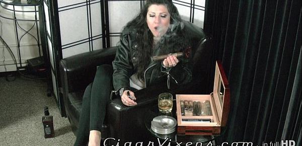  Betty Jaded SMOKES a cigar